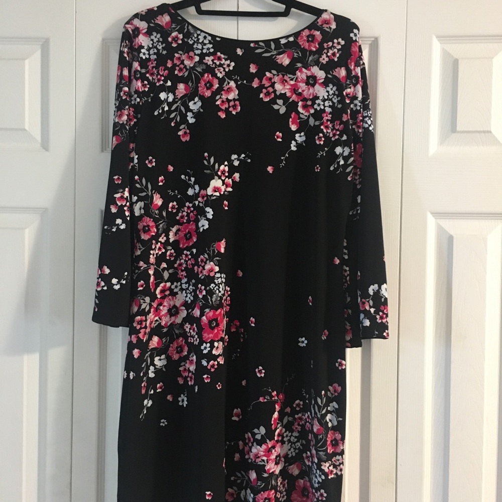 Ultimate Reversible dress, 4 ways to wear!